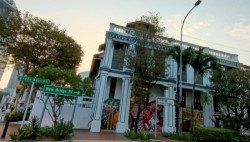 Heritage building at Kreta Ayer Rd and Neil Rd.