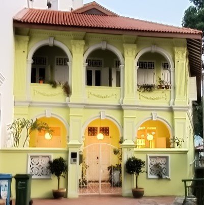 Heritage house at end of Blair Rd.