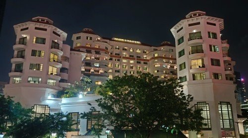 悖论 (Paradox) 酒店从另一个角度。