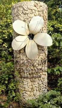 芬芳花园 (Fragrant Garden)。