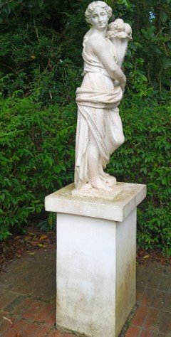 Statue at Sundial Garden by Unknown Sculptor.