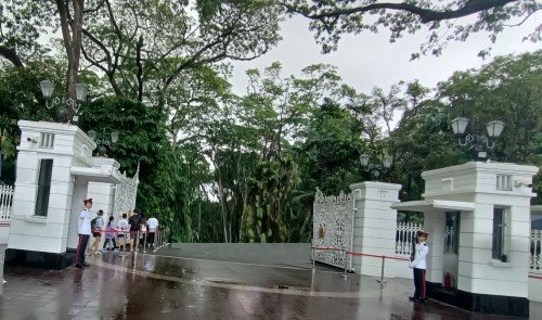 The Istana Main Gate 总统府正门。