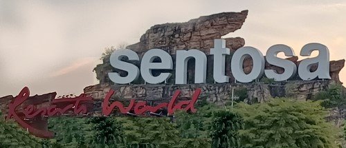 Resorts World Sentosa sign.