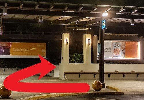 在圣淘沙湾村巴士站右掉头。