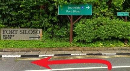 沿着有盖人行道走，走去西乐索路的旁边然后左转。