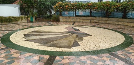 成保花园和那里的舞女。