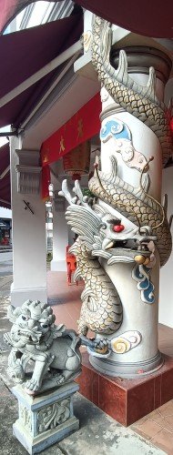 中峇鲁猴庙外观。