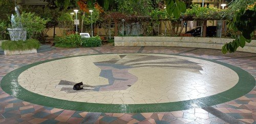 成保花园和那里的舞女。